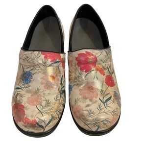 Savvy Floral Mules with Black Trim